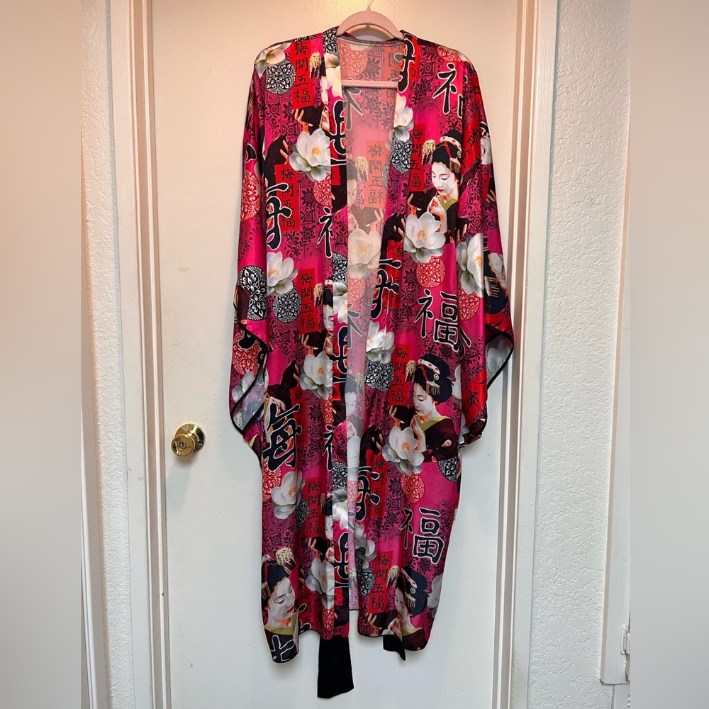 Women’s Vintage pink Kimono!! Beautiful! - Picture 10 of 15